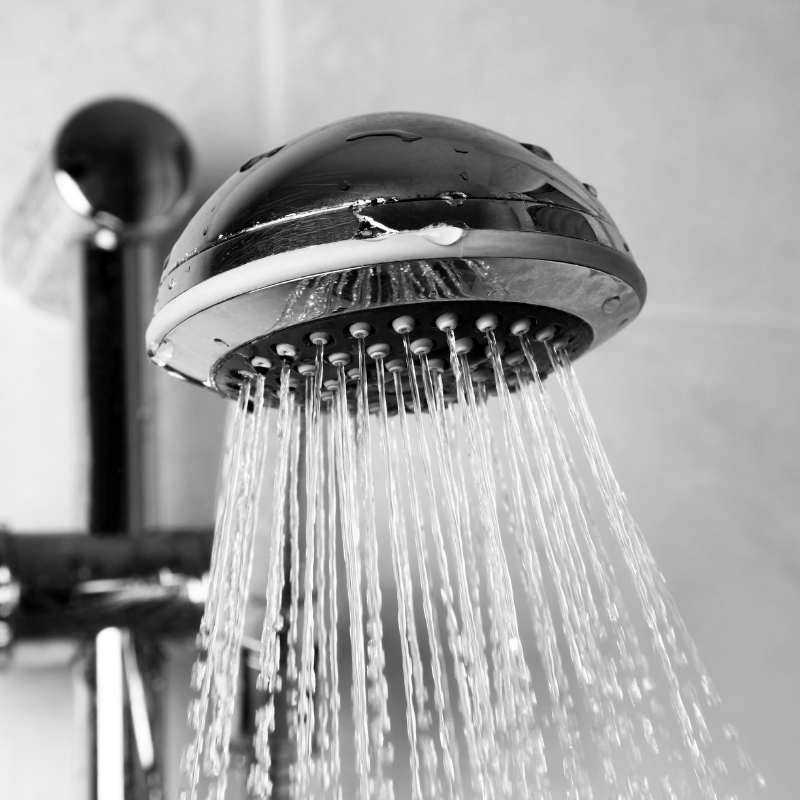 Showers in Duxford