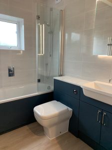 Main Bathroom Hadham Lodge